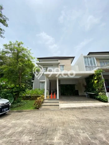 Rumah Elit Modern Siap Huni di Lebak Bulus Jakarta Selatan Rumah Elit Modern Siap Huni di Lebak Bulus Jakarta Selatan