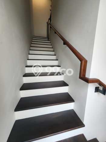 For Sale! Premium House LT 90m2 Desain Modern di Lebak Bulus For Sale! Premium House LT 90m2 Desain Modern di Lebak Bulus