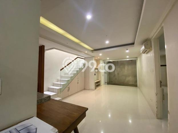 Rumah Elit LB 150m2 Siap Pakai Desain Elegan di Lebak Bulus, Jakarta Selatan Rumah Elit LB 150m2 Siap Pakai Desain Elegan di Lebak Bulus, Jakarta Selatan