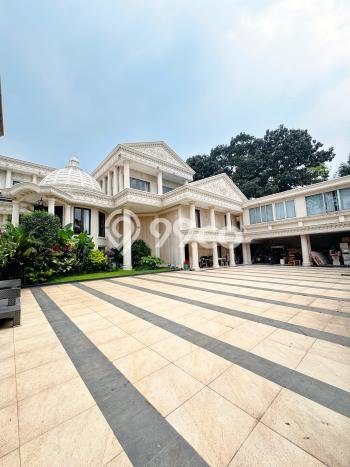 Rumah Mewah Dijual LT 1428m2 di Cinere, Depok Rumah Mewah Dijual LT 1428m2 di Cinere, Depok