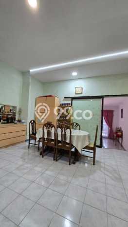 Rumah Mewah LB 208m2 Siap Pakai Desain Elegan di Pondok Cabe, Tangerang Rumah Mewah LB 208m2 Siap Pakai Desain Elegan di Pondok Cabe, Tangerang