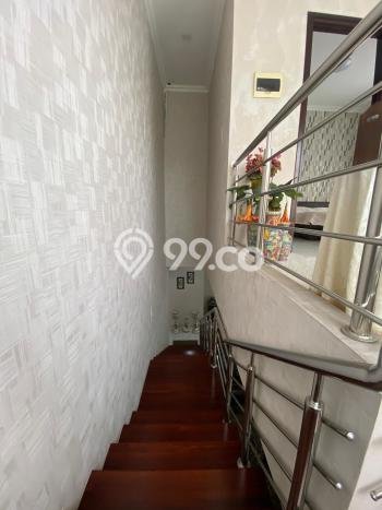 Dijual Rumah Premium dengan Fasilitas Sekitar Lengkap di Cinere, Depok Dijual Rumah Premium dengan Fasilitas Sekitar Lengkap di Cinere, Depok