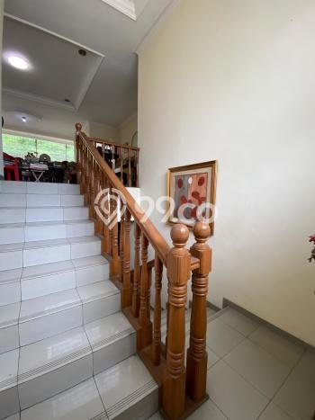 Dijual Rumah Premium dengan Fasilitas Sekitar Lengkap di Cinere, Depok Dijual Rumah Premium dengan Fasilitas Sekitar Lengkap di Cinere, Depok