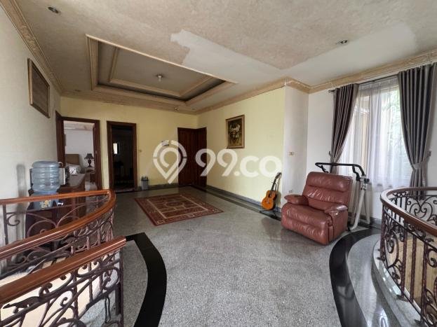 Siap Huni Rumah Mewah 8 Kamar di Cinere Dekat ke Mana Saja Siap Huni Rumah Mewah 8 Kamar di Cinere Dekat ke Mana Saja