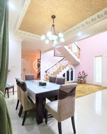 Hunian Eksklusif Siap Huni LT 160m2 di Cinere, Depok Hunian Eksklusif Siap Huni LT 160m2 di Cinere, Depok