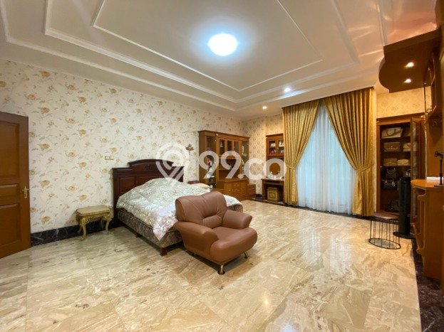 Hot Offer Hunian Mewah Ideal dan Luas di Cinere, Depok Hot Offer Hunian Mewah Ideal dan Luas di Cinere, Depok