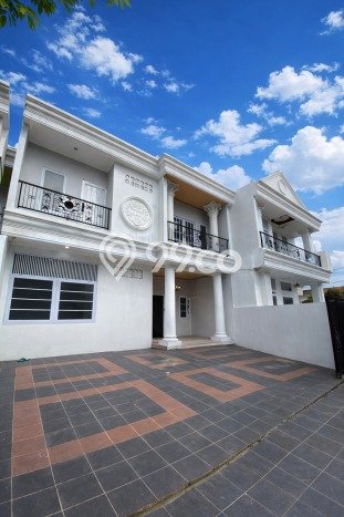 Dijual Rumah Premium dengan Fasilitas Sekitar Komplit di Cinere, Depok Dijual Rumah Premium dengan Fasilitas Sekitar Komplit di Cinere, Depok