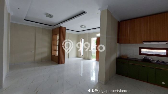 Rumah Minimalis 3 KT LT 131m2 di Sleman Rumah Minimalis 3 KT LT 131m2 di Sleman
