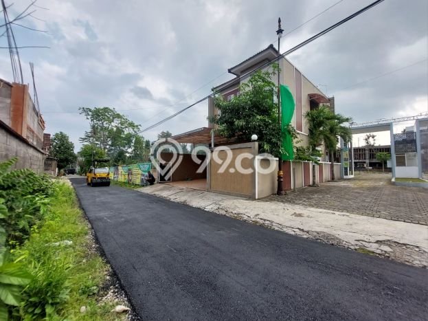 Rumah Modern 3 KT di Sleman Yogyakarta Unfurnished Rumah Modern 3 KT di Sleman Yogyakarta Unfurnished
