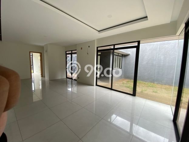 Jual Rumah Luas Megah Dengan View Cantik di Kota Baru Parahyangan, Bandung Jual Rumah Luas Megah Dengan View Cantik di Kota Baru Parahyangan, Bandung