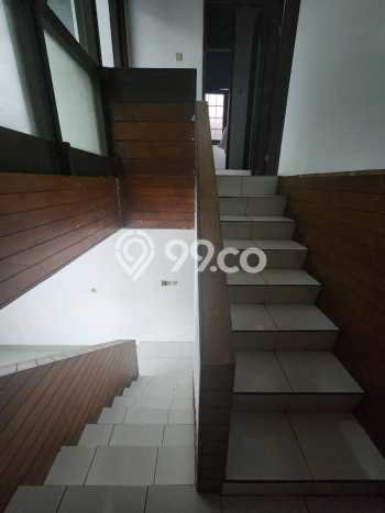 Disewakan Komersial di Kawasan Ramai Surya Sumantri Luas 590m2 Disewakan Komersial di Kawasan Ramai Surya Sumantri Luas 590m2