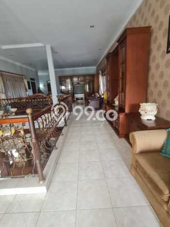Rumah Elit Modern Siap Huni di Geger Kalong Bandung Rumah Elit Modern Siap Huni di Geger Kalong Bandung