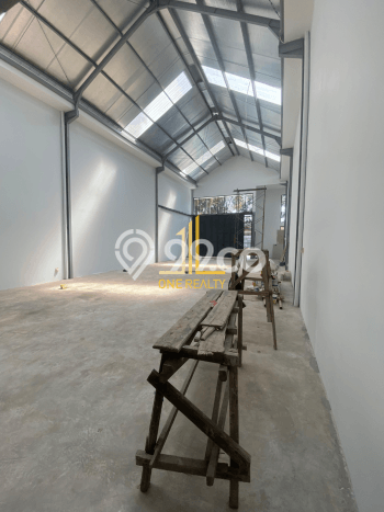 Gudang Dijual di Bandung LT 317m2 & LB 320m2 Lokasi Terbaik! Gudang Dijual di Bandung LT 317m2 & LB 320m2 Lokasi Terbaik!