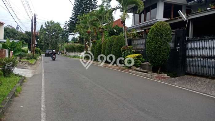 Rumah Elit Modern Siap Huni di Geger Kalong Bandung Rumah Elit Modern Siap Huni di Geger Kalong Bandung