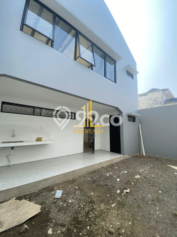 Gudang Dijual di Bandung LT 317m2 & LB 320m2 Lokasi Terbaik! Gudang Dijual di Bandung LT 317m2 & LB 320m2 Lokasi Terbaik!