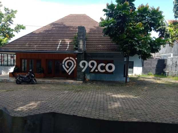 Rumah Mewah LB 550m2 Siap Huni Desain Elegan di Riau, Bandung Rumah Mewah LB 550m2 Siap Huni Desain Elegan di Riau, Bandung