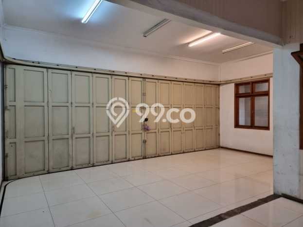 Unit Komersial Dijual di Bandung LT 196m2 & LB 200m2 Unit Komersial Dijual di Bandung LT 196m2 & LB 200m2
