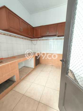 Jarang Ada! Rumah Sewa 6 Kamar Nyaman Siap Huni Riau Jarang Ada! Rumah Sewa 6 Kamar Nyaman Siap Huni Riau