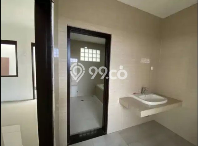 Unit Ruko Dijual di Bandung LT 225m2 & LB 400m2 Unit Ruko Dijual di Bandung LT 225m2 & LB 400m2