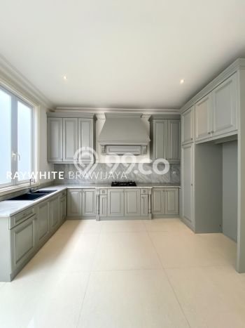 Rumah Elit LB 396m2 Siap Huni Desain Elegan di Cipete, Jakarta Selatan Rumah Elit LB 396m2 Siap Huni Desain Elegan di Cipete, Jakarta Selatan