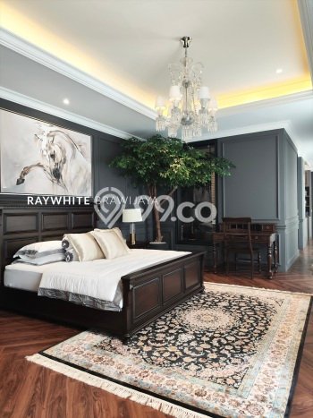 Hunian Elit LB 674m2 Siap Huni Desain Elegan di Pondok Pinang, Jakarta Selatan Hunian Elit LB 674m2 Siap Huni Desain Elegan di Pondok Pinang, Jakarta Selatan