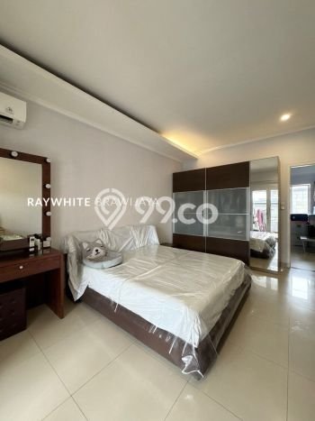 Rumah Elit Modern Siap Huni di Kemang Jakarta Selatan Rumah Elit Modern Siap Huni di Kemang Jakarta Selatan