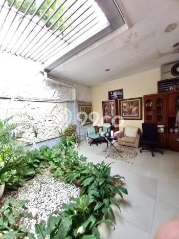 Hunian Mewah Dijual LT 525m2 di Kebayoran Baru, Jakarta Selatan Hunian Mewah Dijual LT 525m2 di Kebayoran Baru, Jakarta Selatan
