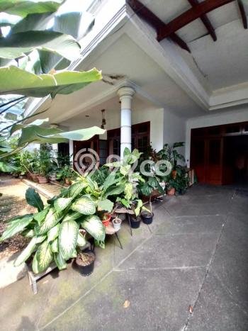 Hunian Mewah Dijual LT 525m2 di Kebayoran Baru, Jakarta Selatan Hunian Mewah Dijual LT 525m2 di Kebayoran Baru, Jakarta Selatan