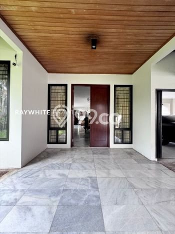 Rumah Elit LB 300m2 Siap Pakai Desain Elegan di Lebak Bulus, Jakarta Selatan Rumah Elit LB 300m2 Siap Pakai Desain Elegan di Lebak Bulus, Jakarta Selatan