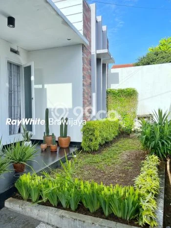 Rumah Elit Modern Tanpa Renovasi di Bangka Jakarta Selatan Rumah Elit Modern Tanpa Renovasi di Bangka Jakarta Selatan