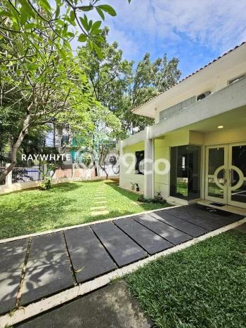 For Sale Rumah Mewah Exclusive di Kebayoran Baru, Jakarta Selatan For Sale Rumah Mewah Exclusive di Kebayoran Baru, Jakarta Selatan