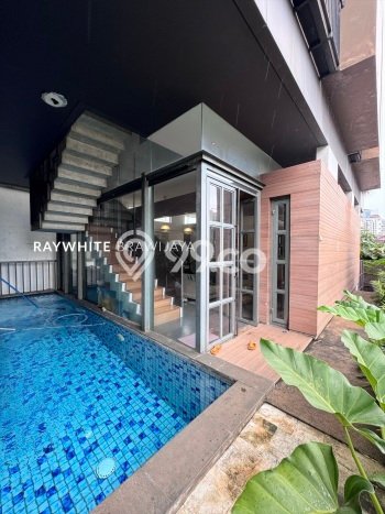 For Sale Rumah Mewah Exclusive di Cilandak, Jakarta Selatan For Sale Rumah Mewah Exclusive di Cilandak, Jakarta Selatan