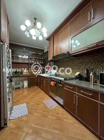 Hunian Mewah Siap Huni LT 633m2 di Pancoran, Jakarta Selatan Hunian Mewah Siap Huni LT 633m2 di Pancoran, Jakarta Selatan