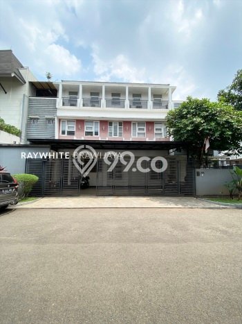 Ready to Use! Luxury House LT 260m2 Desain Elegan di Pondok Indah Ready to Use! Luxury House LT 260m2 Desain Elegan di Pondok Indah
