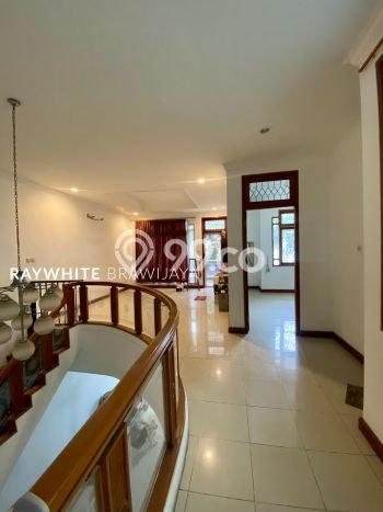 Dijual Hunian Mewah dengan Fasilitas Sekitar Lengkap di Kebayoran Baru, Jakarta Selatan Dijual Hunian Mewah dengan Fasilitas Sekitar Lengkap di Kebayoran Baru, Jakarta Selatan
