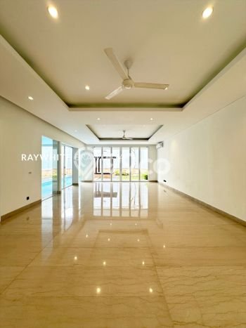 Rumah Elit LB 381m2 Siap Pakai Desain Elegan di Pejaten, Jakarta Selatan Rumah Elit LB 381m2 Siap Pakai Desain Elegan di Pejaten, Jakarta Selatan
