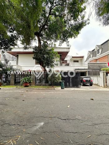 Rumah Elit Modern Siap Huni di Kuningan Jakarta Selatan Rumah Elit Modern Siap Huni di Kuningan Jakarta Selatan