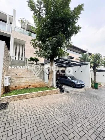 Dijual Rumah Elit Exclusive di Cilandak, Jakarta Selatan Dijual Rumah Elit Exclusive di Cilandak, Jakarta Selatan