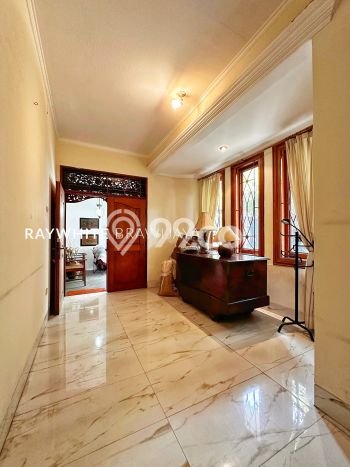 Rumah Elit Modern Siap Huni di Kuningan Jakarta Selatan Rumah Elit Modern Siap Huni di Kuningan Jakarta Selatan