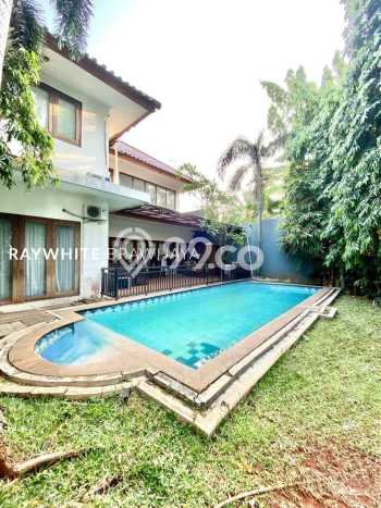 Dijual Rumah Mewah Megah Dengan View Eksklusif di Lebak Bulus, Jakarta Selatan Dijual Rumah Mewah Megah Dengan View Eksklusif di Lebak Bulus, Jakarta Selatan
