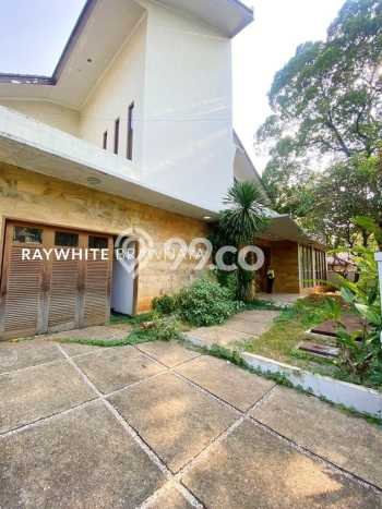Rumah Luxury Modern Siap Huni di Kuningan Jakarta Selatan Rumah Luxury Modern Siap Huni di Kuningan Jakarta Selatan