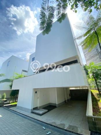 BEST CHOICE! Rumah di Kemang, Luas 330m² LB 250m² BEST CHOICE! Rumah di Kemang, Luas 330m² LB 250m²