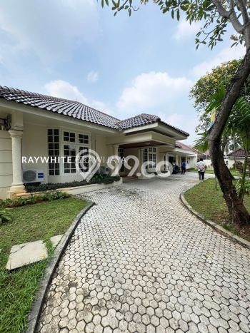 Hunian Elit LB 500m2 Siap Huni Desain Elegan di Kuningan, Jakarta Selatan Hunian Elit LB 500m2 Siap Huni Desain Elegan di Kuningan, Jakarta Selatan