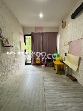 Hunian Eksklusif Siap Huni LT 131m2 di Tebet, Jakarta Selatan Hunian Eksklusif Siap Huni LT 131m2 di Tebet, Jakarta Selatan