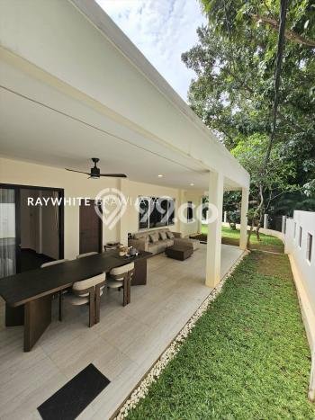 For Sale Rumah Mewah Exclusive di Kebayoran Baru, Jakarta Selatan For Sale Rumah Mewah Exclusive di Kebayoran Baru, Jakarta Selatan