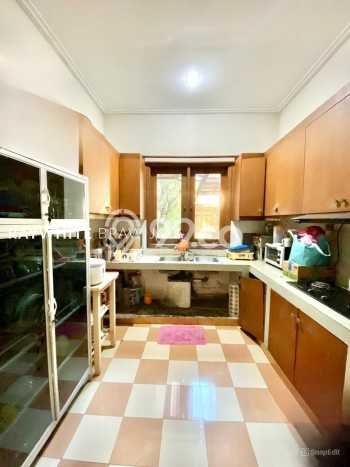 Dijual Rumah Mewah Megah Dengan View Eksklusif di Lebak Bulus, Jakarta Selatan Dijual Rumah Mewah Megah Dengan View Eksklusif di Lebak Bulus, Jakarta Selatan