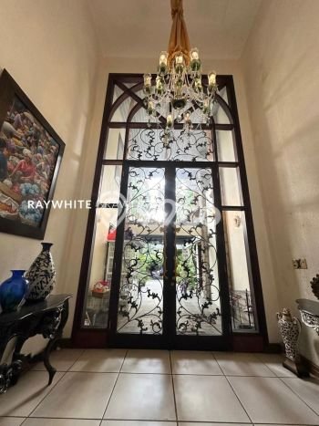 Siap Huni Rumah Mewah 5 Kamar di Cilandak Dekat ke Mana Saja Siap Huni Rumah Mewah 5 Kamar di Cilandak Dekat ke Mana Saja