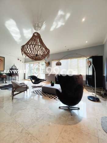 Rumah Menguntungkan di Kebayoran Baru, Dekat Kawasan Bisnis, Jakarta Selatan - LT 367m² Rumah Menguntungkan di Kebayoran Baru, Dekat Kawasan Bisnis, Jakarta Selatan - LT 367m²