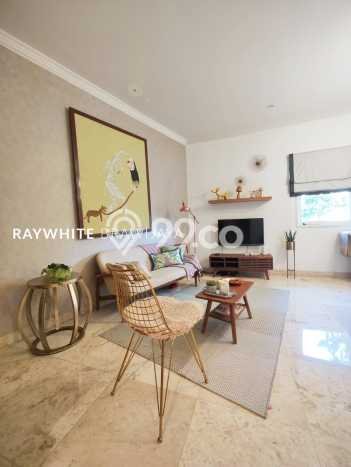 Rumah Harga Terjangkau 5 KT di Kebayoran Baru, Jakarta Selatan Rumah Harga Terjangkau 5 KT di Kebayoran Baru, Jakarta Selatan