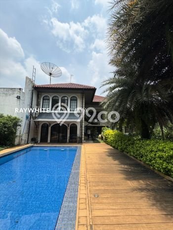 Dijual Rumah Mewah Megah Dengan View Eksklusif di Ampera, Jakarta Selatan Dijual Rumah Mewah Megah Dengan View Eksklusif di Ampera, Jakarta Selatan